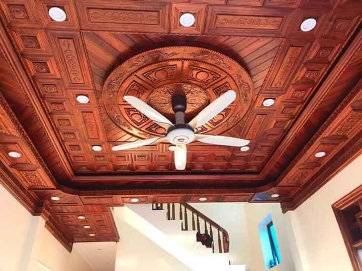 trần gỗ gõ đỏ được thi công tại Kim Sơn Ninh Bình