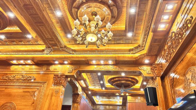 mẫu trần gỗ xoan Bắc Ninh đẹp