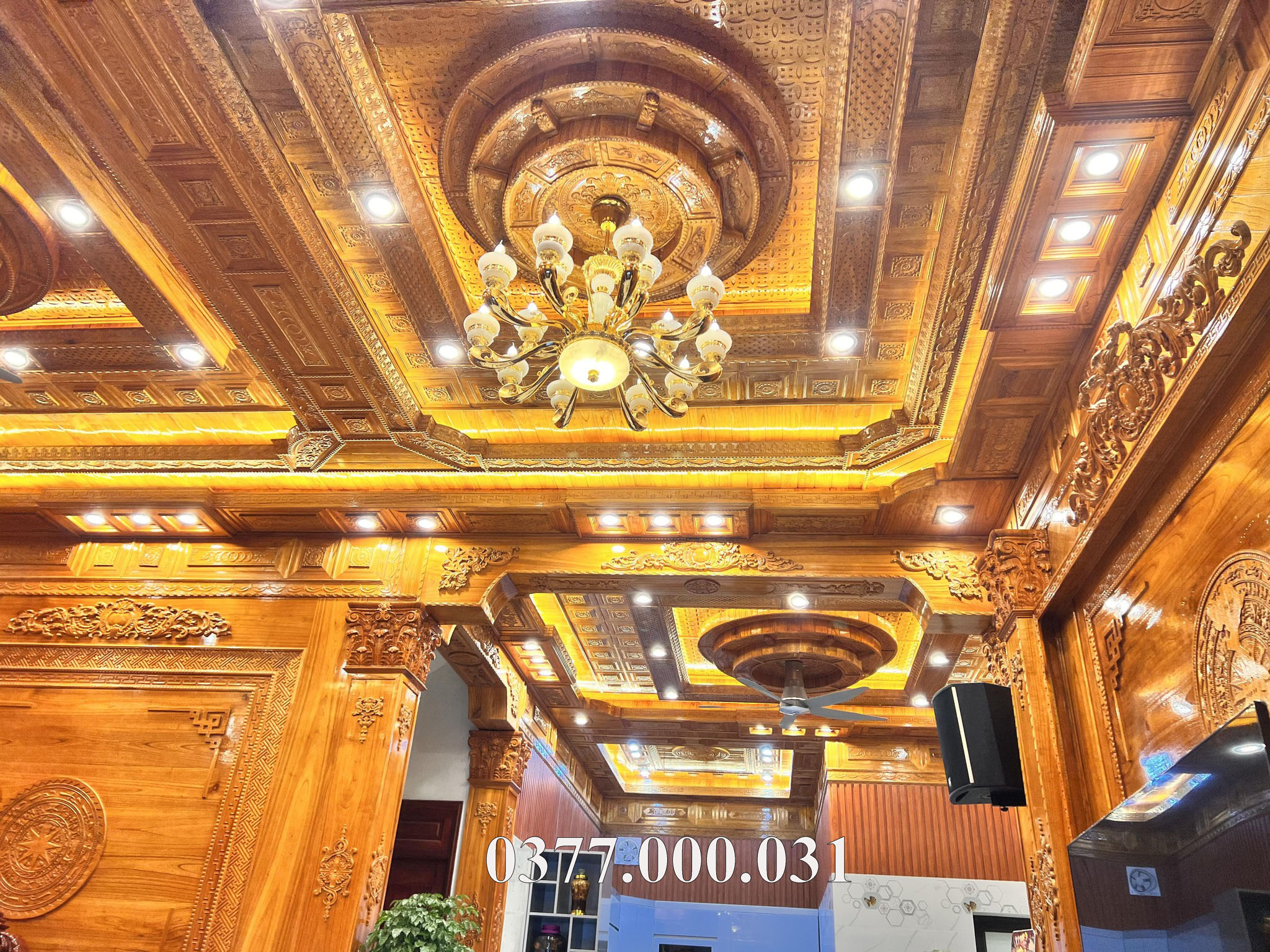 trần gỗ, ốp tường gỗ xoan tại ninh bình