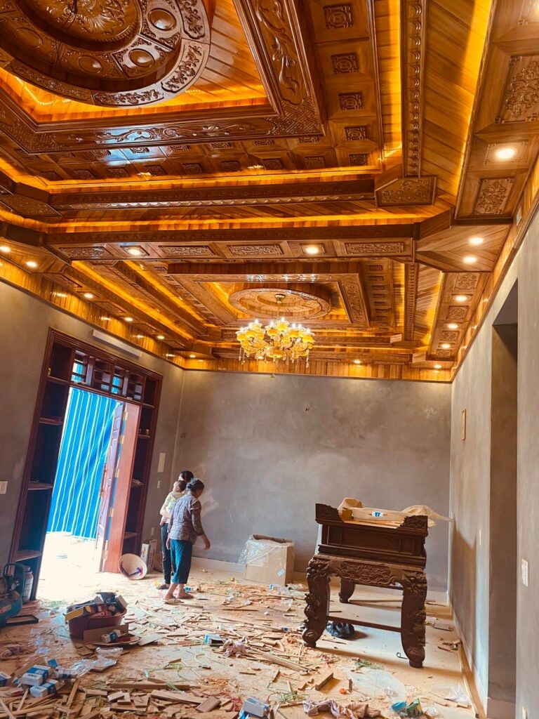 Hoàn thiện trần gỗ gõ đỏ Dương Kinh Hải Phòng cho nhà chú Tám  