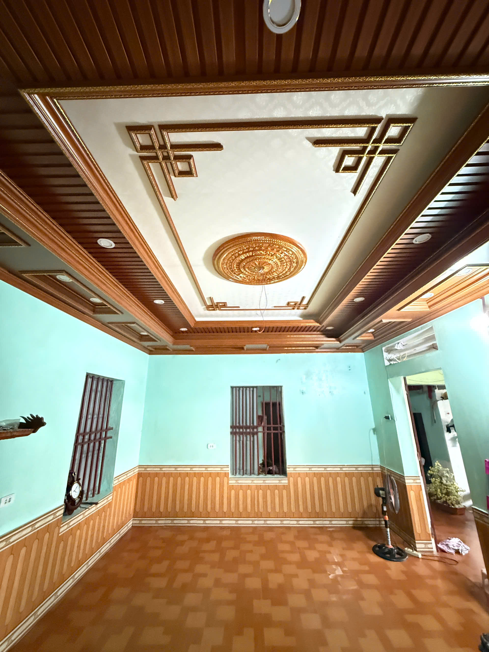 Nghiệm thu trần nhựa nano nhà anh Thành – Trung Chính, Thanh Hóa